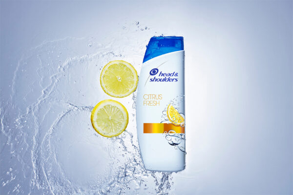 شامپو ضد شوره لیمویی هد اند شولدرز مدل Citrus Fresh - Image 2