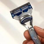 ژیلت مردانه مدل Skinguard Sensitive با تیغ یدک - Image 3