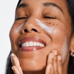 کرم ضدآفتاب و ضدچروک کلینیک با SPF30 - Image 4